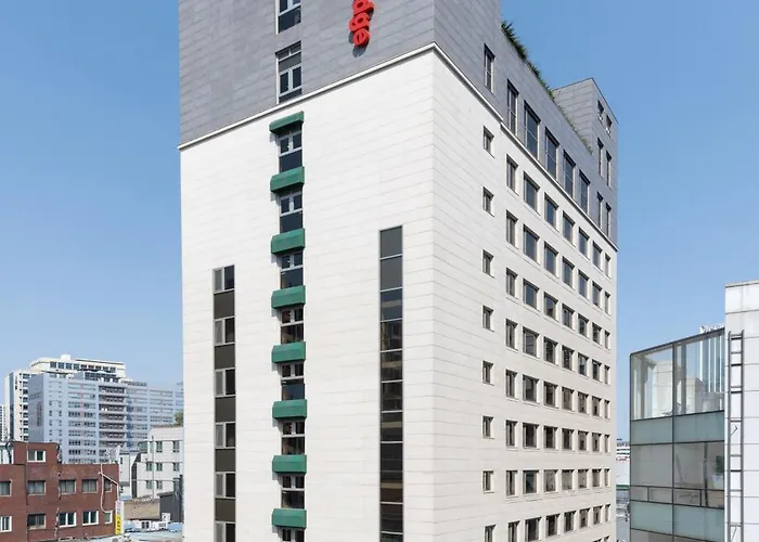 Travelodge Myeongdong Namsan
